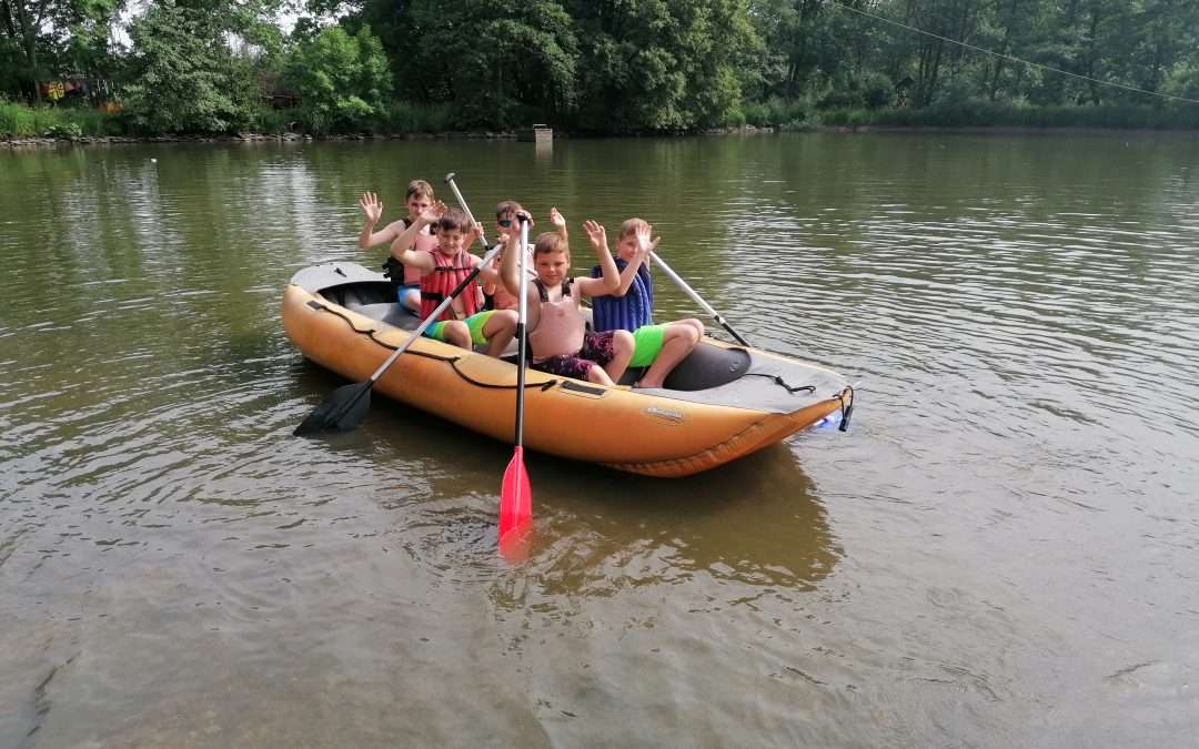Čtvrťáci a páťáci na škole v přírodě v Outdoor resortu Březová