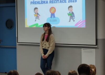Recitační soutěž prvního stupně.