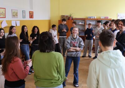 Žáci na workshopu Wave of wonders